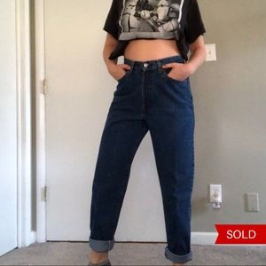 Levi’s Highwaisted Jeans